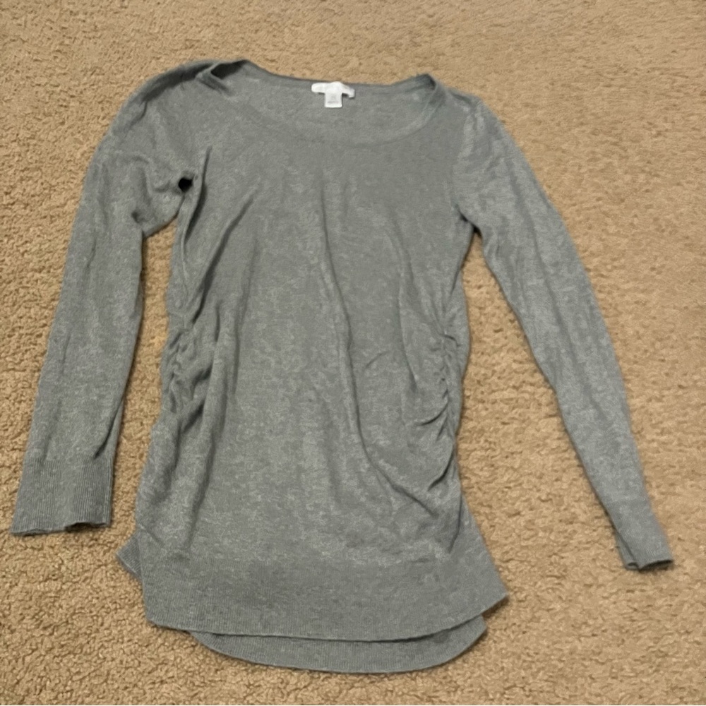 Grey maternity shirt